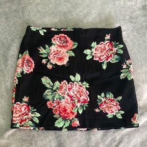 Large floral print mini skirt